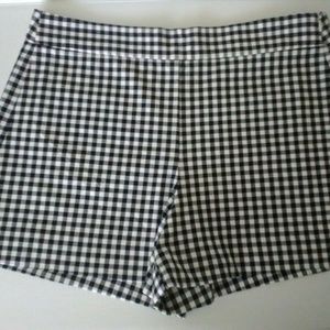 Gap High Rise 4" Gingham Shorts in Bi-streth